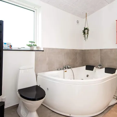 Holiday home Bjert Xviii Binderup Strand