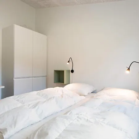 بيت للعطل 10 Person In Bjert Binderup Strand